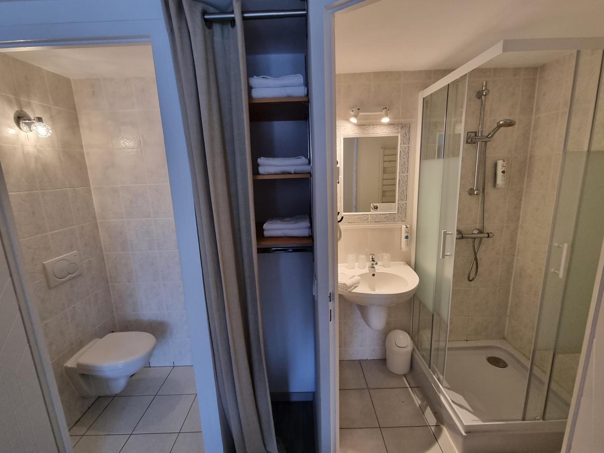Cit'Hotel Les Atlantes Médis Szoba fotó